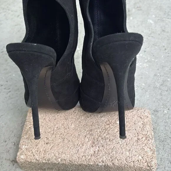 Giuseppe Zanotti Colleen suede heel